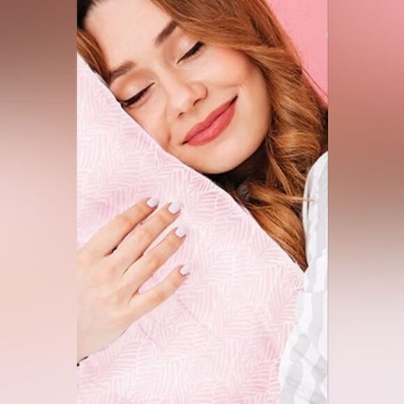 Lemon Lavender Pink Print Silky Satin Pillowcase - Picture 1 of 10